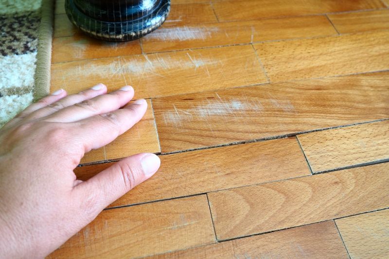 Products For Damaged Hardwood Floor Repairs in use