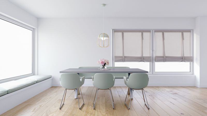 Classic Oak Hardwood in Dining Area